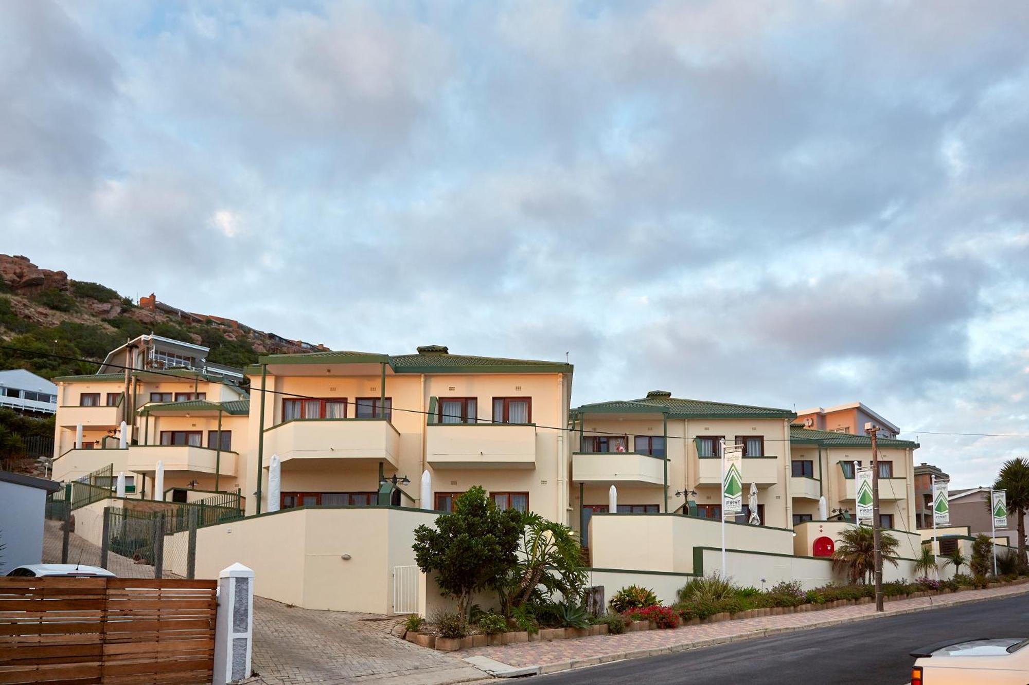 First Group Perna Perna Mossel Bay Apartamento Exterior foto